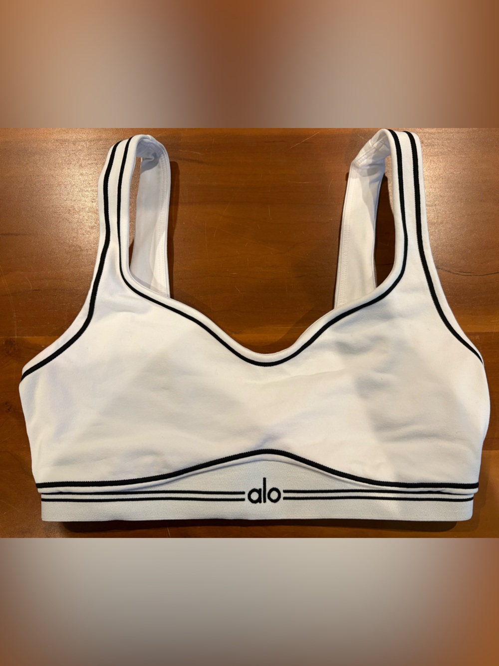 Alo sports bra